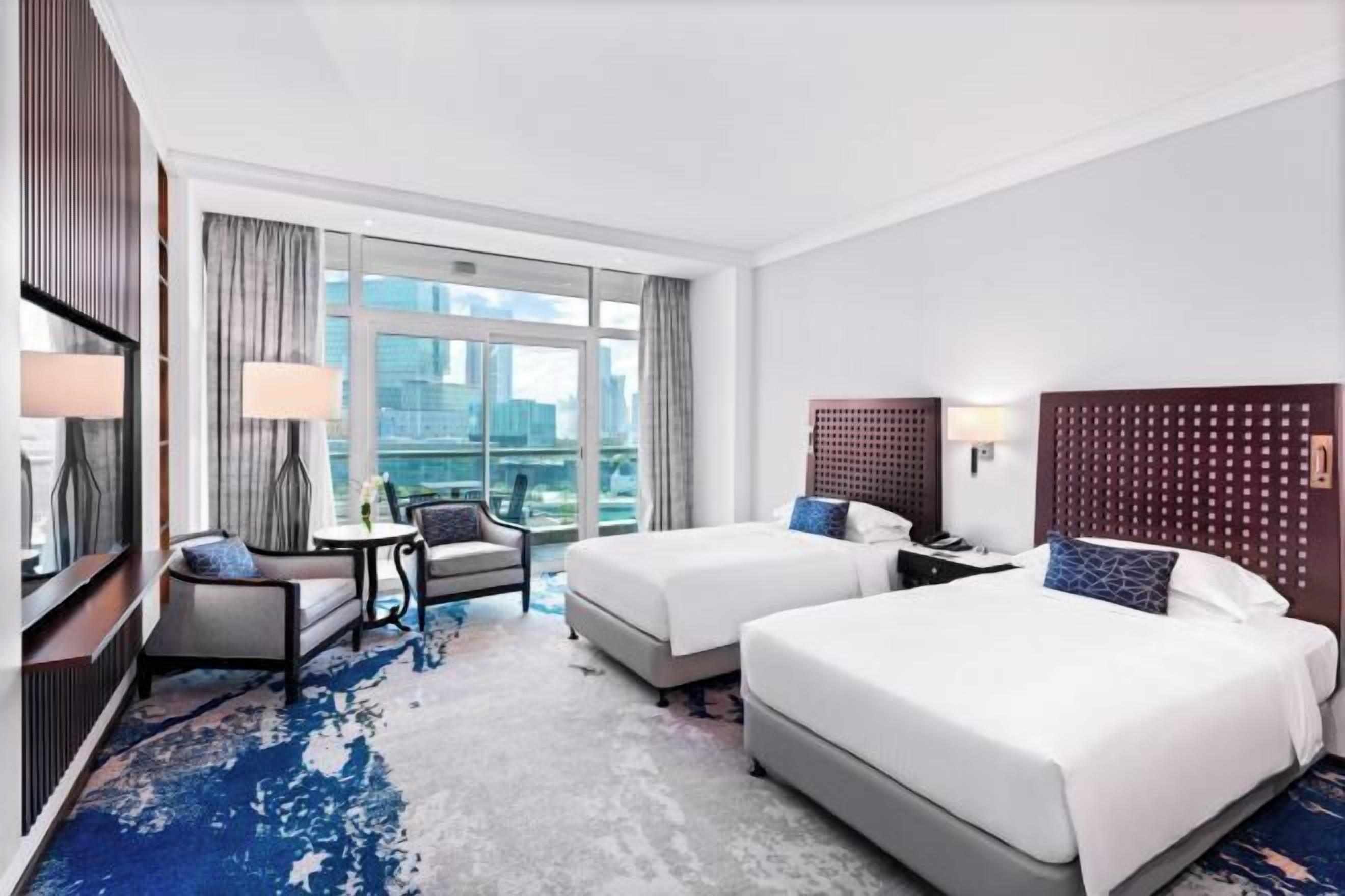1 bedroom, down comforters, minibar, in-room safe