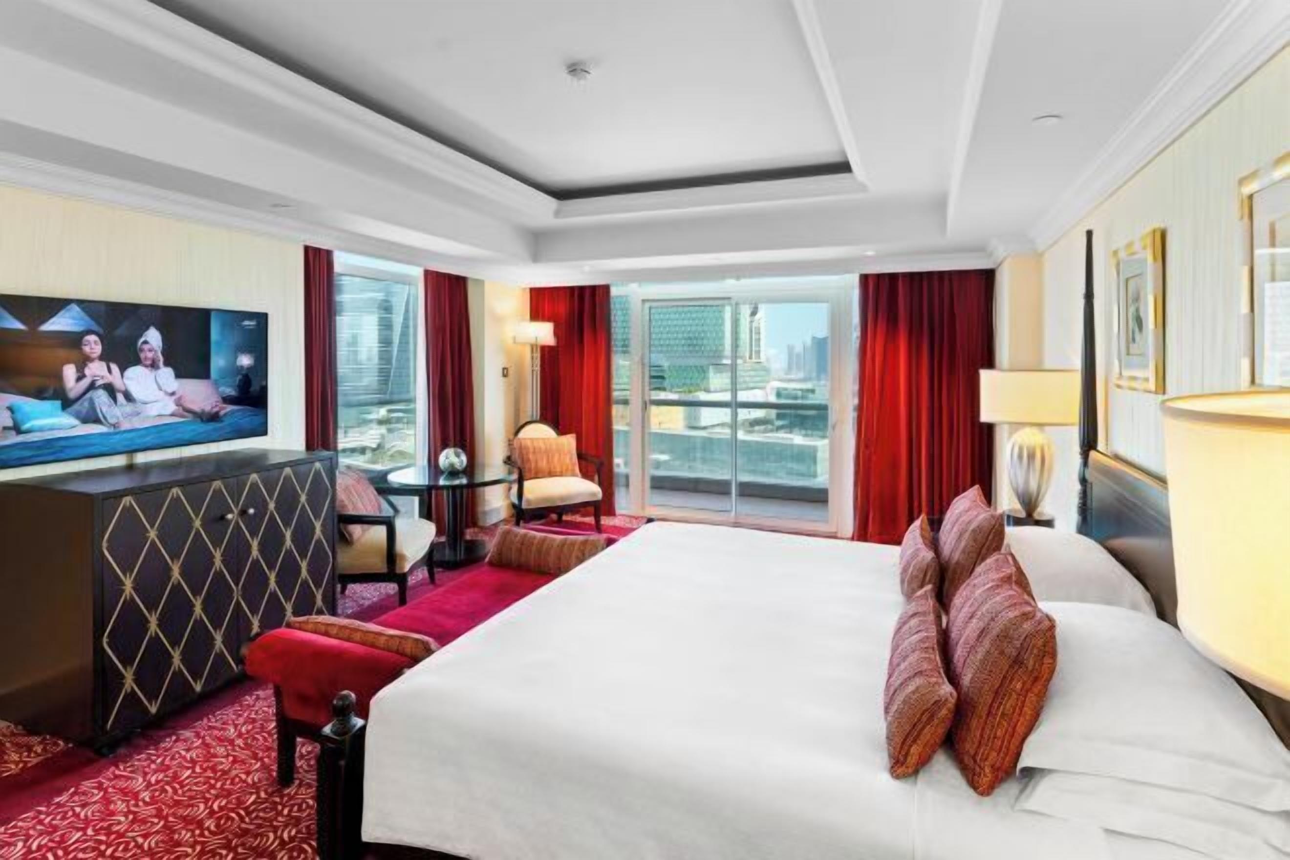 1 bedroom, down comforters, minibar, in-room safe
