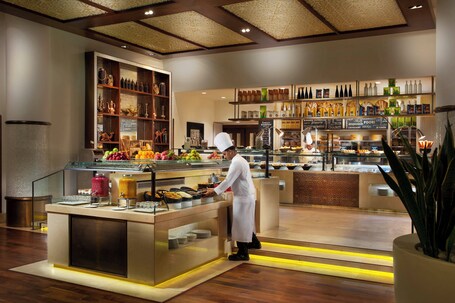 Beach Rotana - Image 38