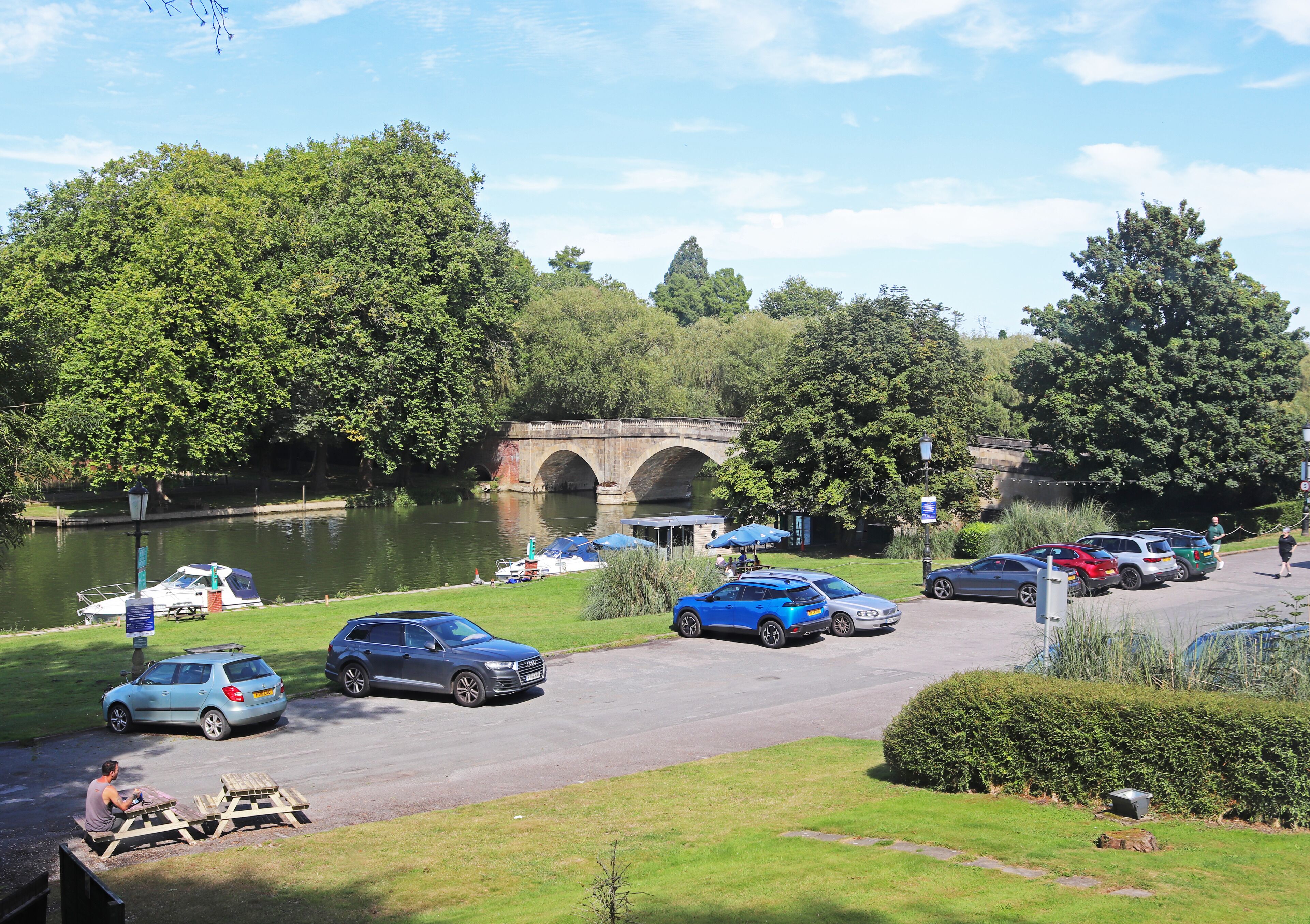 Studio - utsikt mot floden | Utsikt från rummet