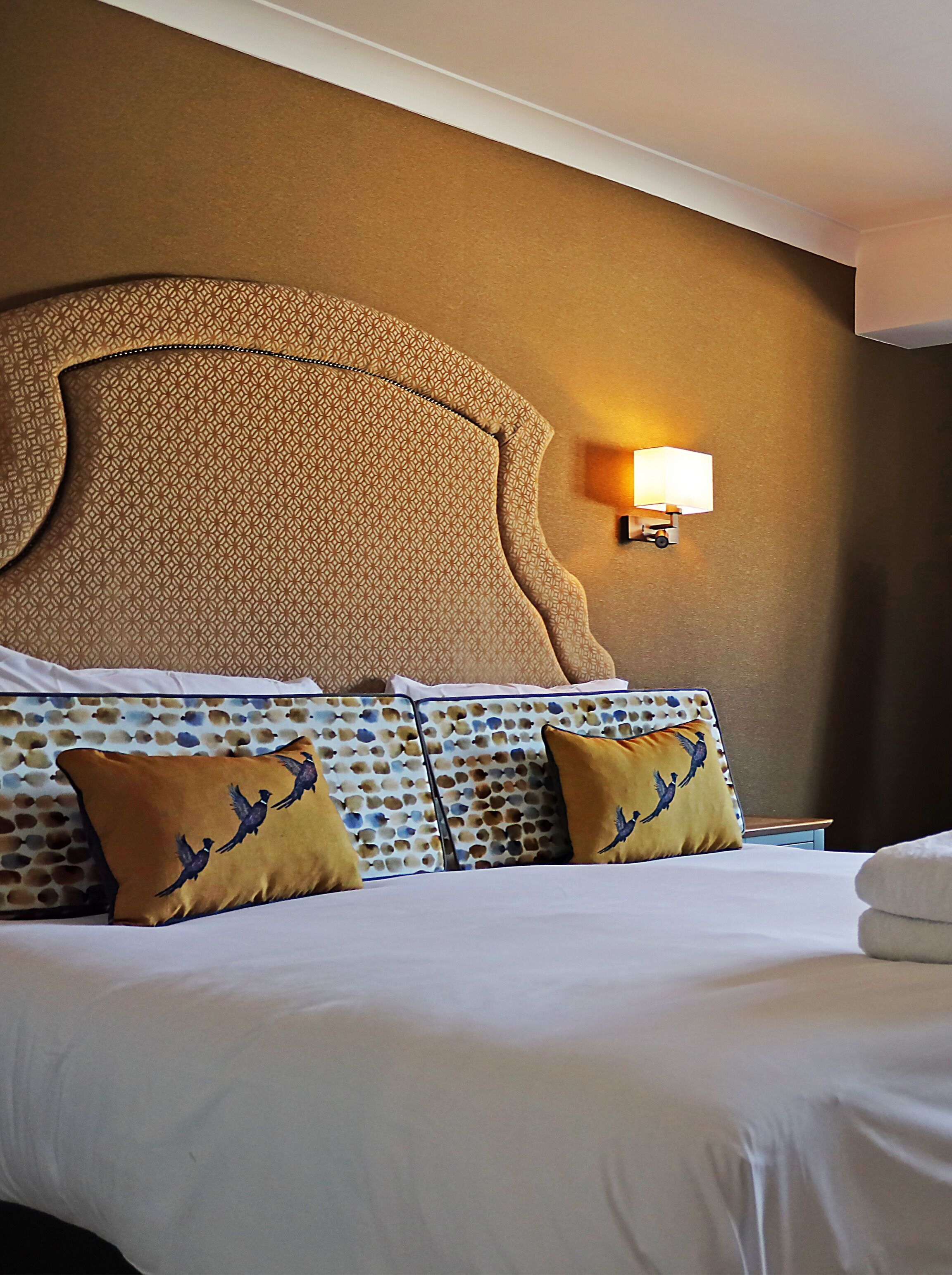 Hypo-allergenic bedding, iron/ironing board, free WiFi, bed sheets