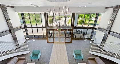 Days Inn by Wyndham Erie