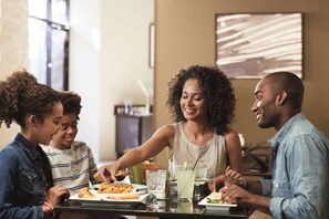 Restaurant - DoubleTree by Hilton Monrovia - Pasadena Area (Monrovia)