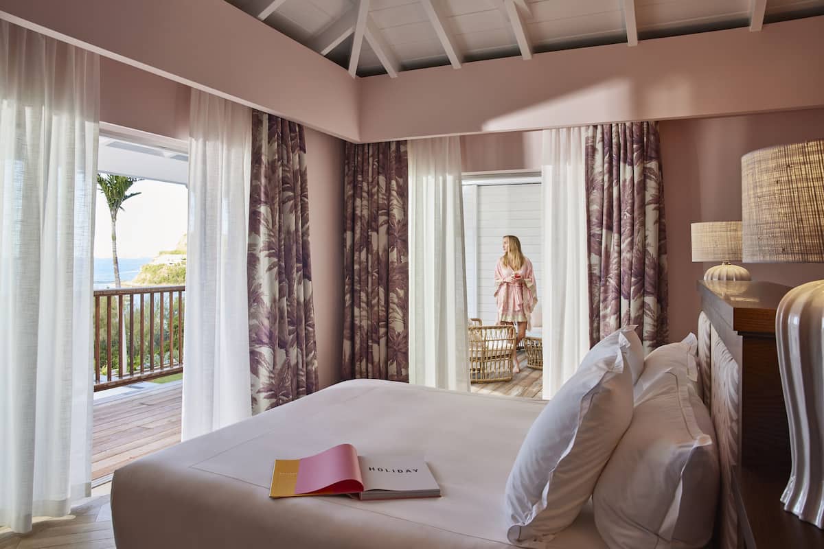 room, ocean view | premium bedding, in-room safe, desk, soundproofing