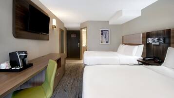 Premium bedding, in-room safe, desk, laptop workspace