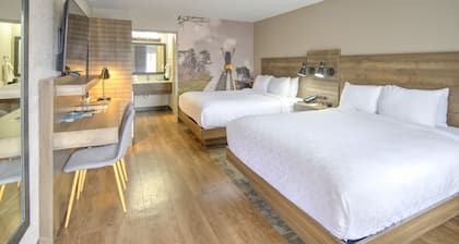 Clarion Pointe Downtown Gatlinburg
