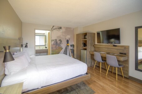 Clarion Pointe Downtown Gatlinburg - Image 43