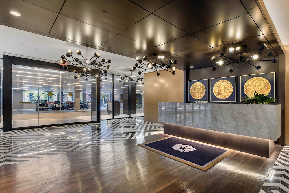 Omni Charlotte Hotel by null
