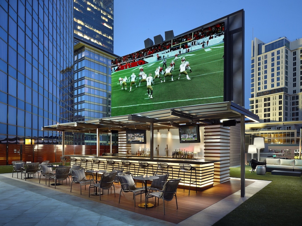 Omni Charlotte Hotel by null