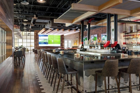 Bar (on property). Delta Hotels by Marriott Indianapolis Airport