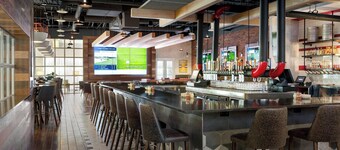 Delta Hotels by Marriott Indianapolis Airport