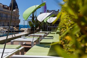 Sundeck