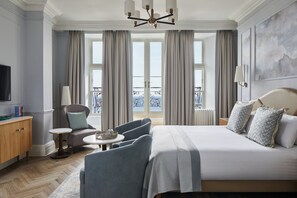 Premium bedding, in-room safe, desk, laptop workspace - The Grand Brighton (Brighton)