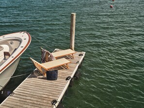 Private beach, beach towels, kayaking, fishing