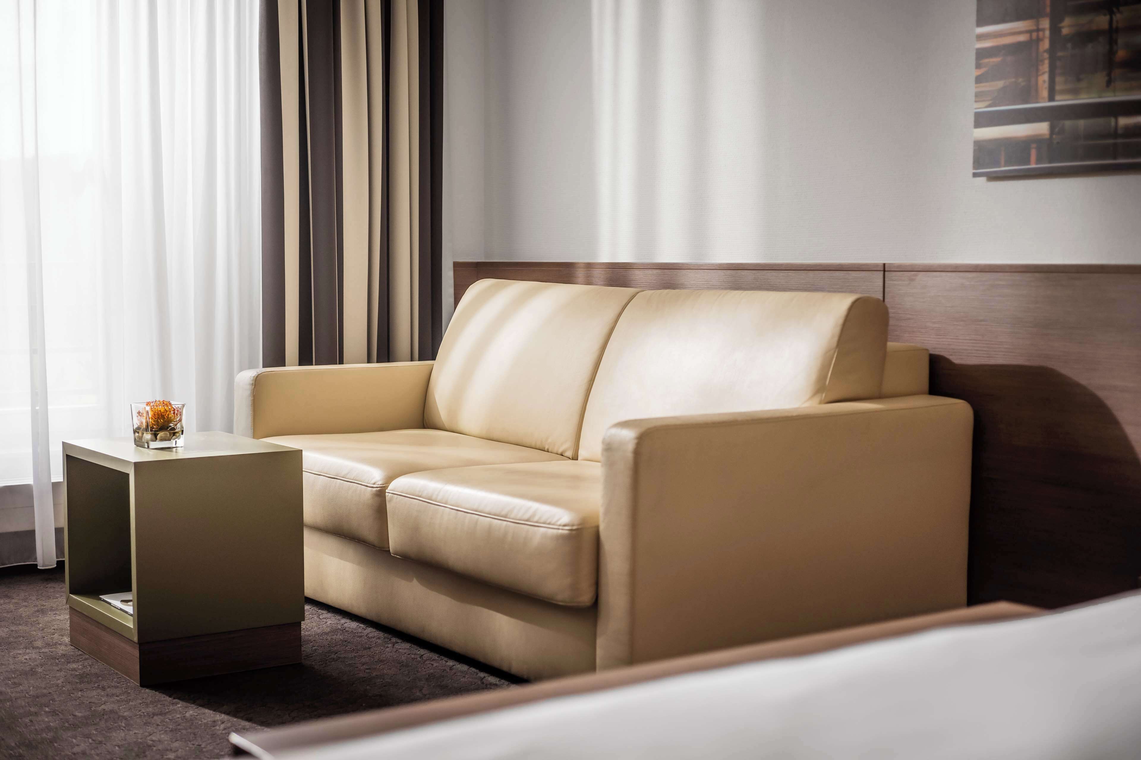 junior suite, 1 queen bed with sofa bed | hypo-allergenic bedding, minibar, in-room safe, desk