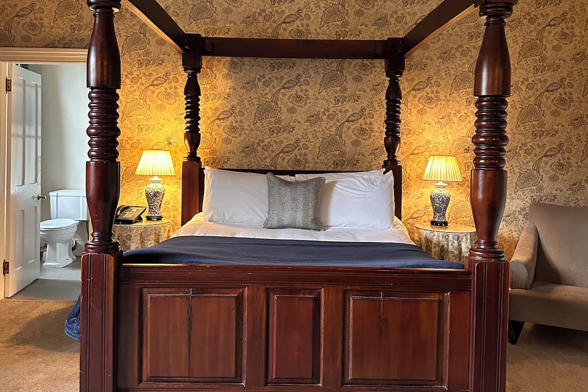 superior double room | 1 bedroom, hypo-allergenic bedding, individually decorated