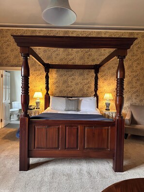 Superior Double Room | 1 bedroom, hypo-allergenic bedding, individually decorated