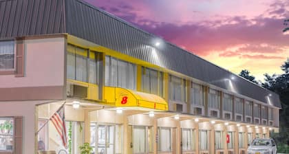 Super 8 by Wyndham Ashland