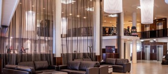 West Plaza Hotel
