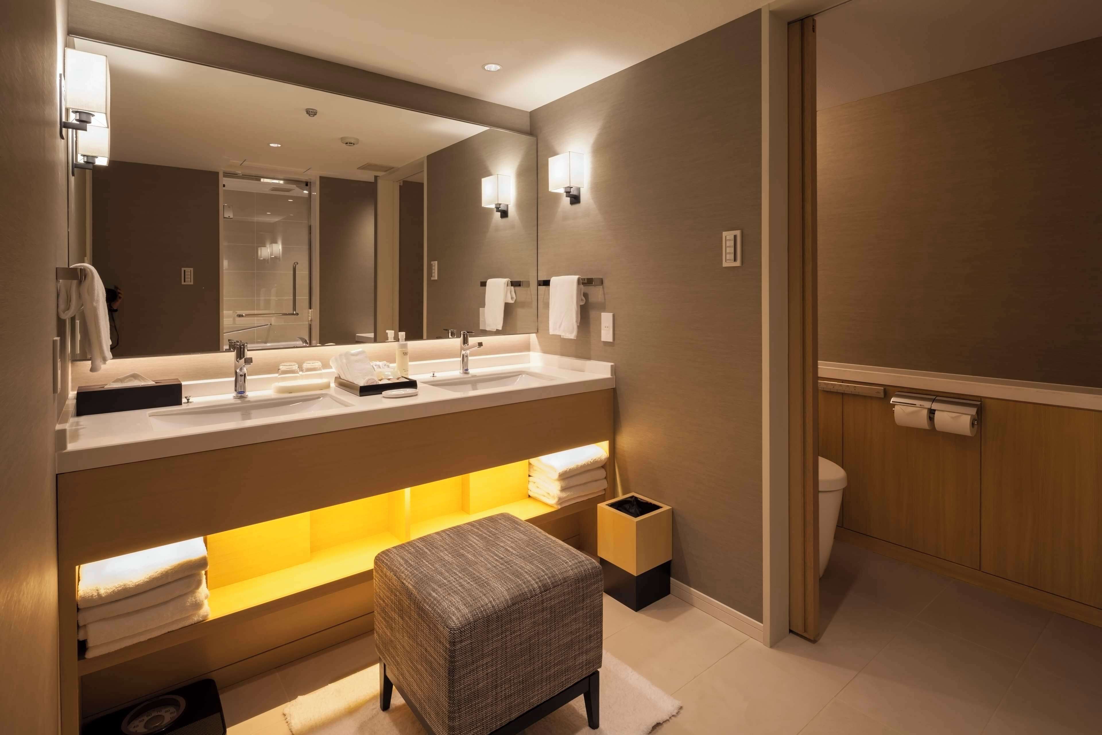 executive treat (gym access, shuttle bus from kyoto st) | 1 bedroom, hypo-allergenic bedding, down duvets, in-room safe