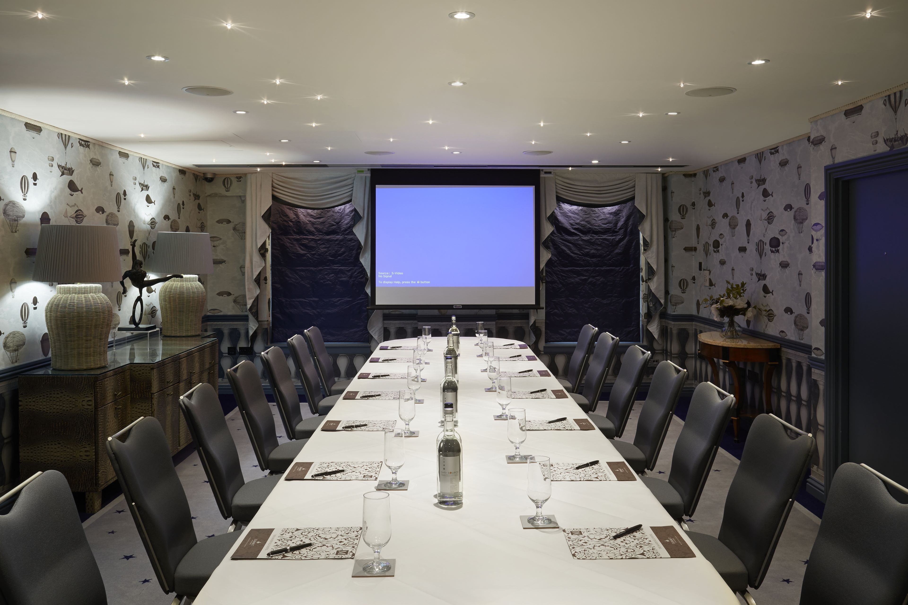 Photo - The Mandeville Hotel
