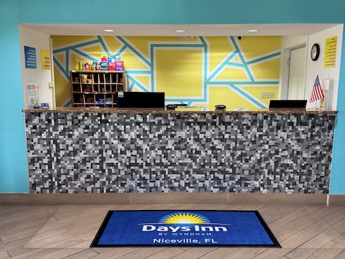 Days Inn by Wyndham Eglin AFB