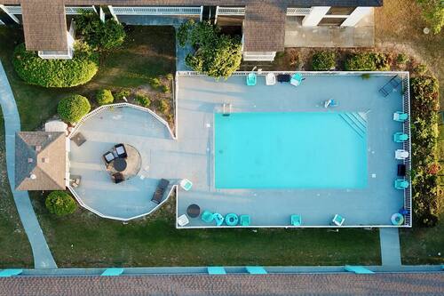Piscina a l'aire lliure de temporada