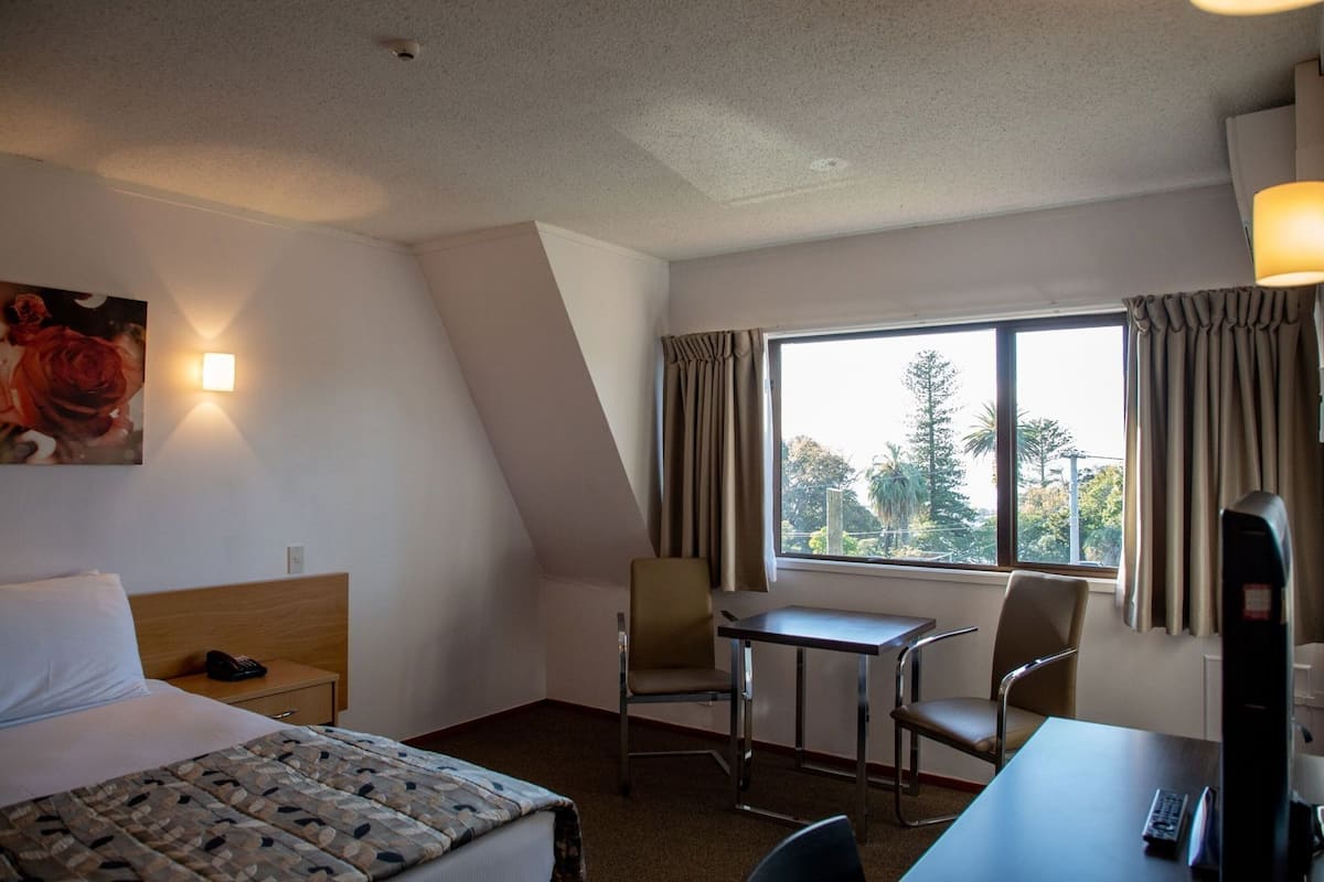 Décoration personnalisée, ameublement personnalisé, bureau