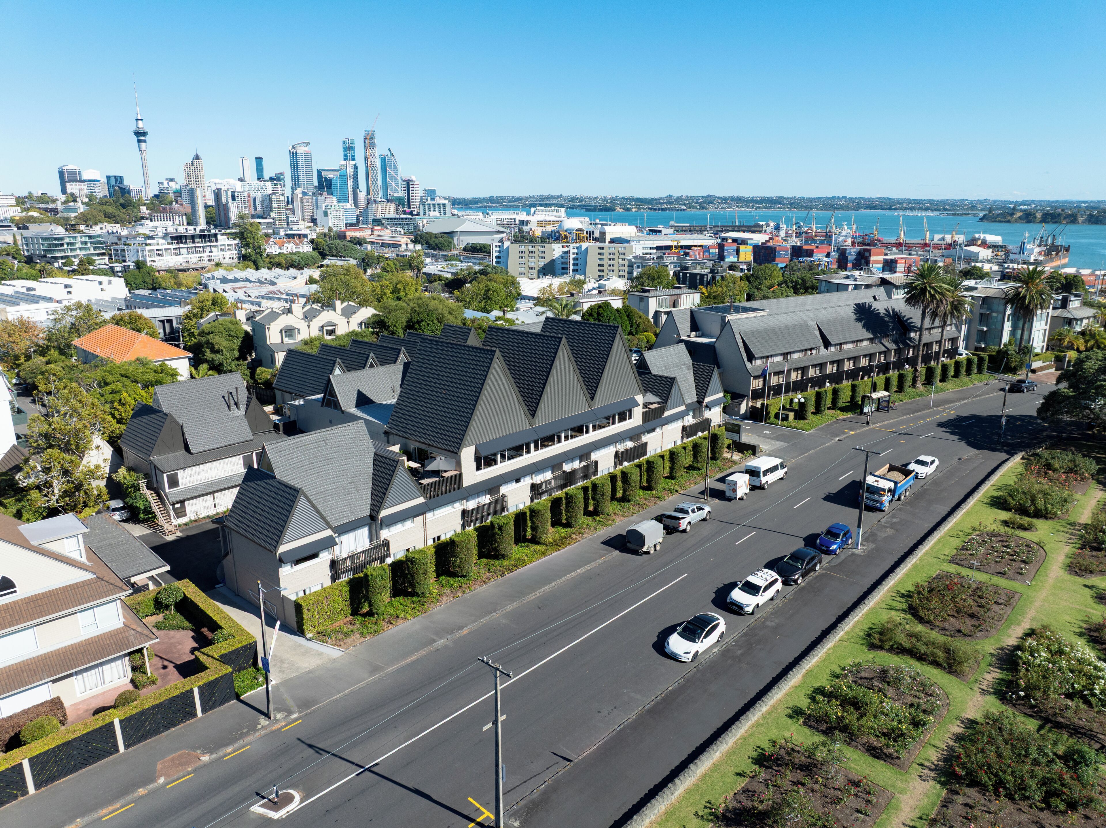 واجهة المنشأة