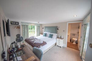Comfort Double Room (Low ceiling height; Bath only) | 1 bedroom, iron/ironing board, free WiFi, bed sheets