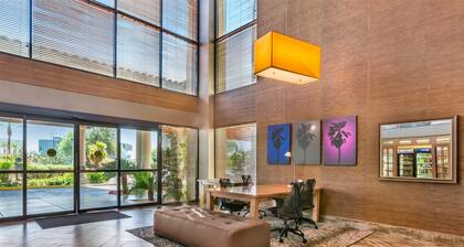 Best Western Plus Scottsdale Thunderbird Suites