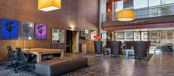 Best Western Plus Scottsdale Thunderbird Suites