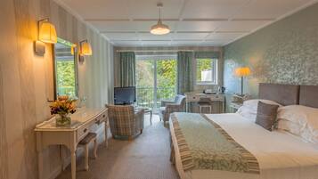 Superior Garden Double with Balcony | Hypo-allergenic bedding, individually decorated, individually furnished