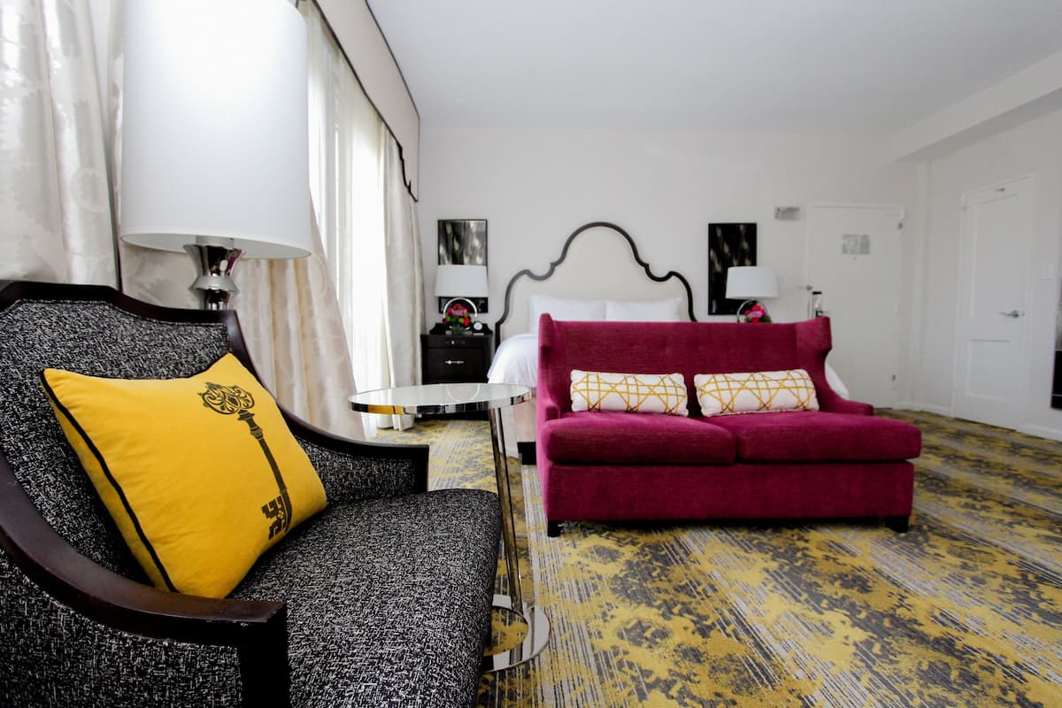 Superior Suite, 1 King Bed (Junior) | Premium bedding, in-room safe, desk, laptop workspace