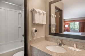 Combined shower/bathtub, eco-friendly toiletries, hair dryer, towels