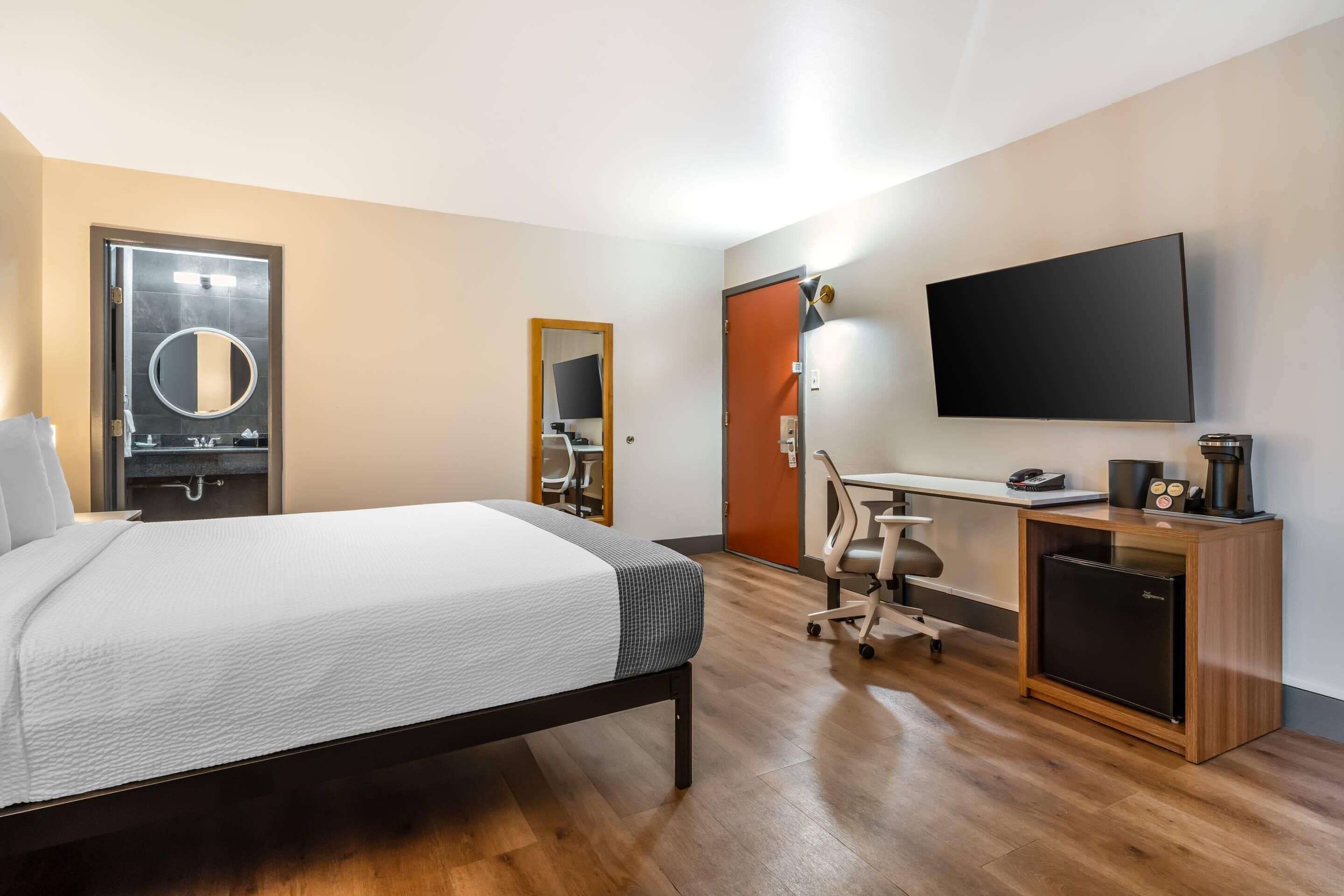 Photo - La Luna Inn, an Ascend Collection Hotel