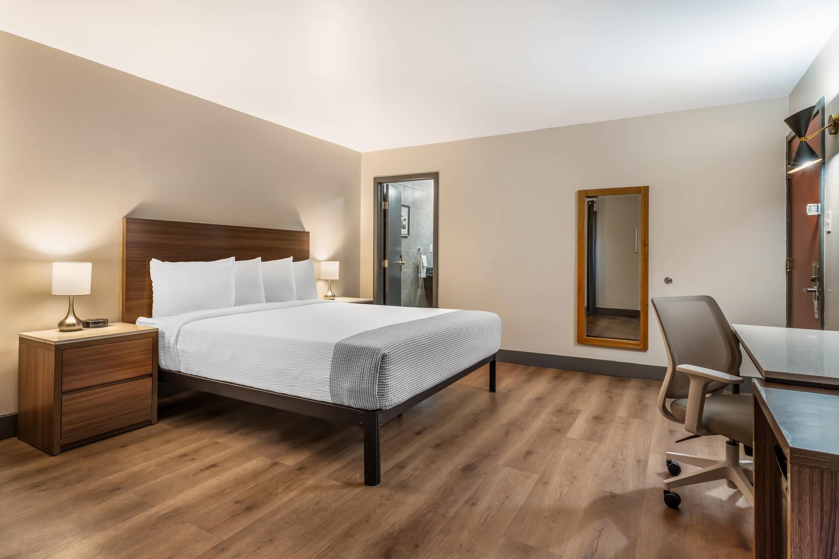 Photo - La Luna Inn, an Ascend Collection Hotel