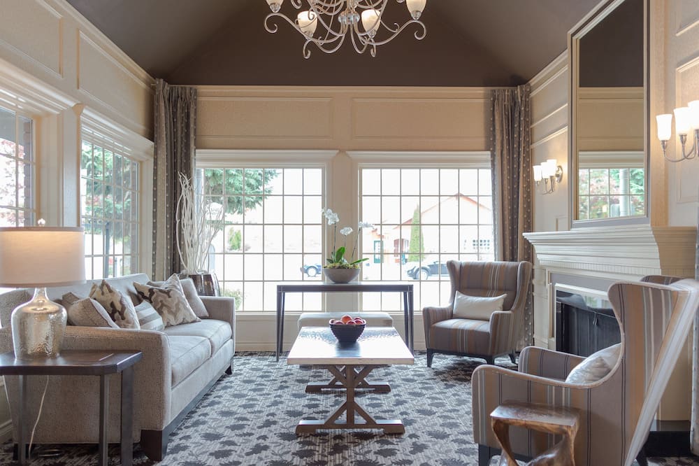 Wingate by Wyndham Bellingham Heritage Inn