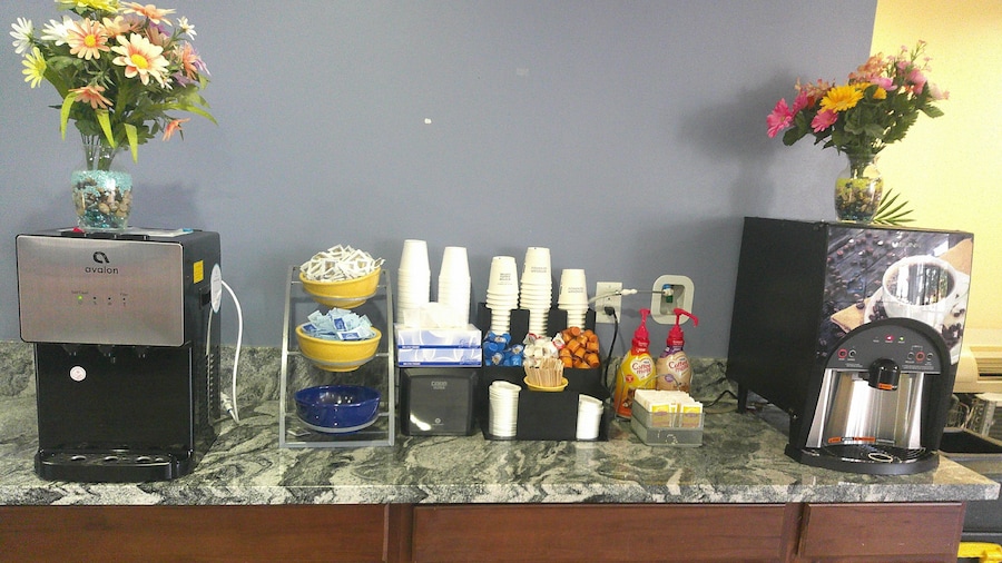 Red Roof Inn Hampton