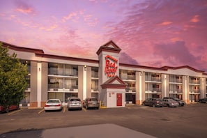 Unclassified image, 2 of 24, button -  Red Roof Inn Hampton Coliseum (Hampton)
