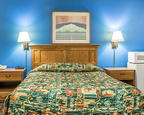 標準客房, 1 張加大雙人床, 非吸煙房 | 房內夾萬、熨斗/熨衫板、摺床/加床 (收費)、免費 Wi-Fi