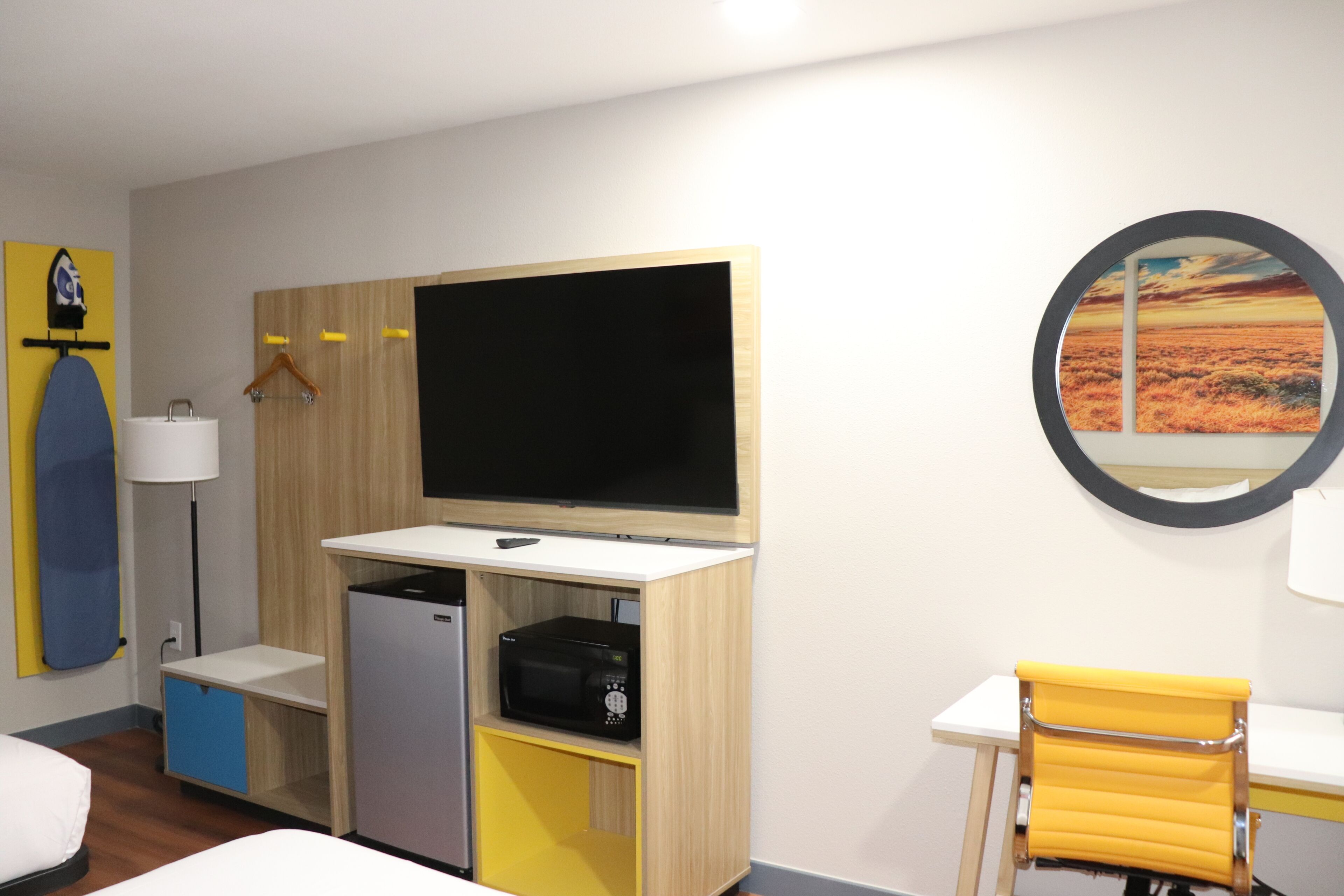 Chambre Standard, 2 grands lits, non-fumeurs | Fer et planche à repasser, lits pliants/supplémentaires, Wi-Fi gratuit