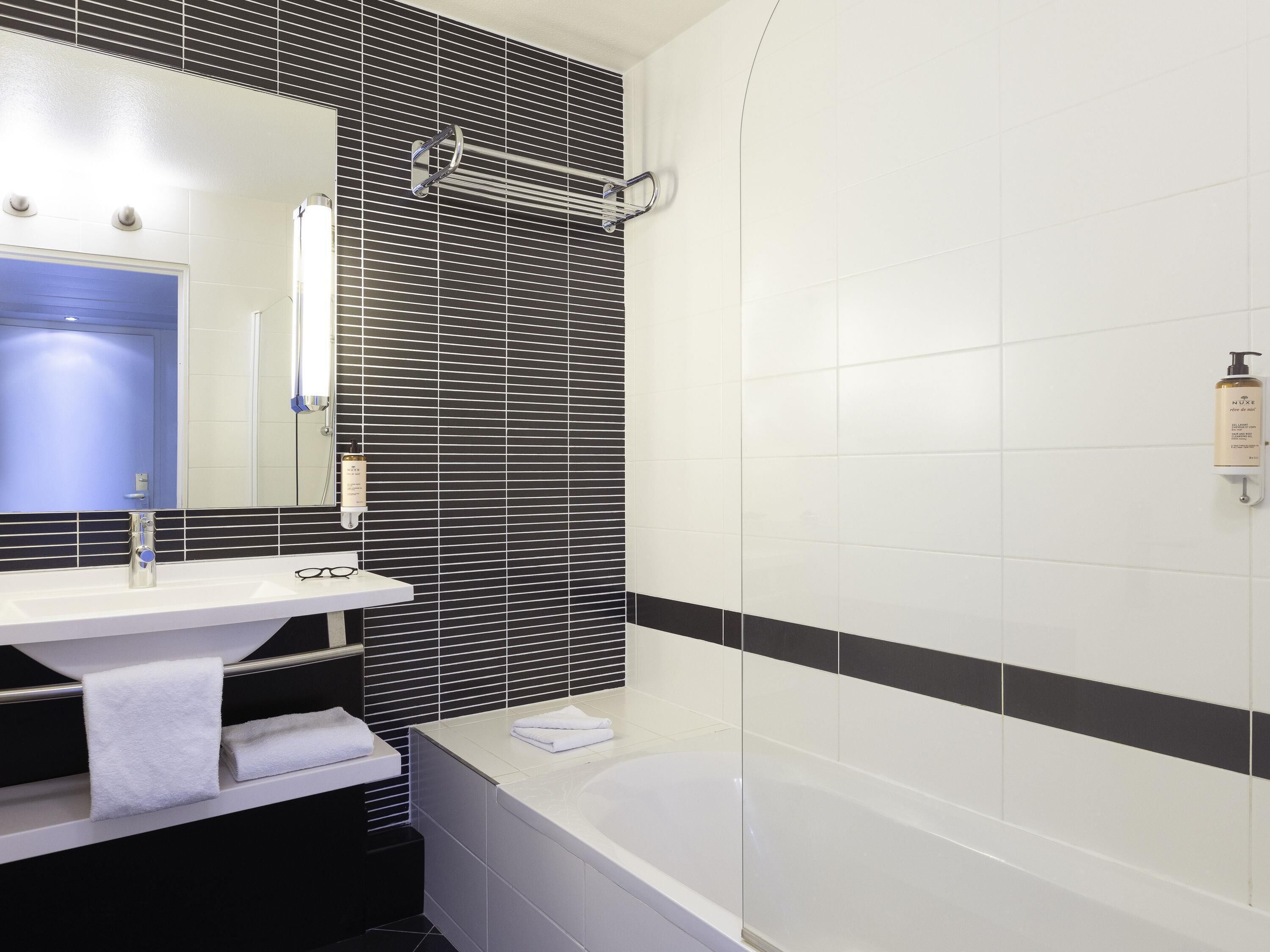 Classic Room, 1 Double Bed with Sofa bed (1 personne)