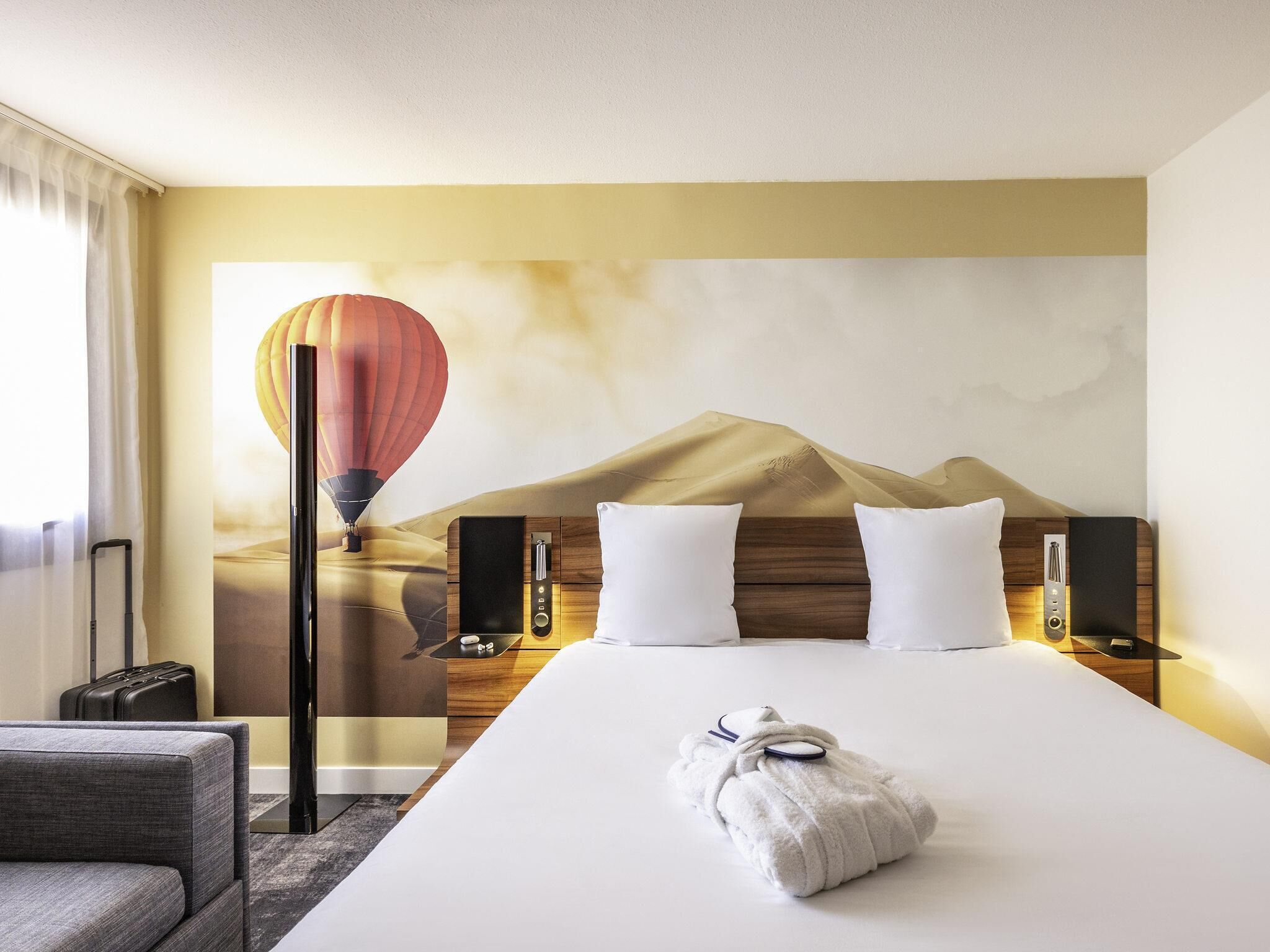 Quarto clássico, 1 cama de casal e sofá-cama (1 personne) | Roupas de cama premium, cofres nos quartos, quartos à prova de som