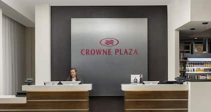 Crowne Plaza San Antonio Airport by IHG