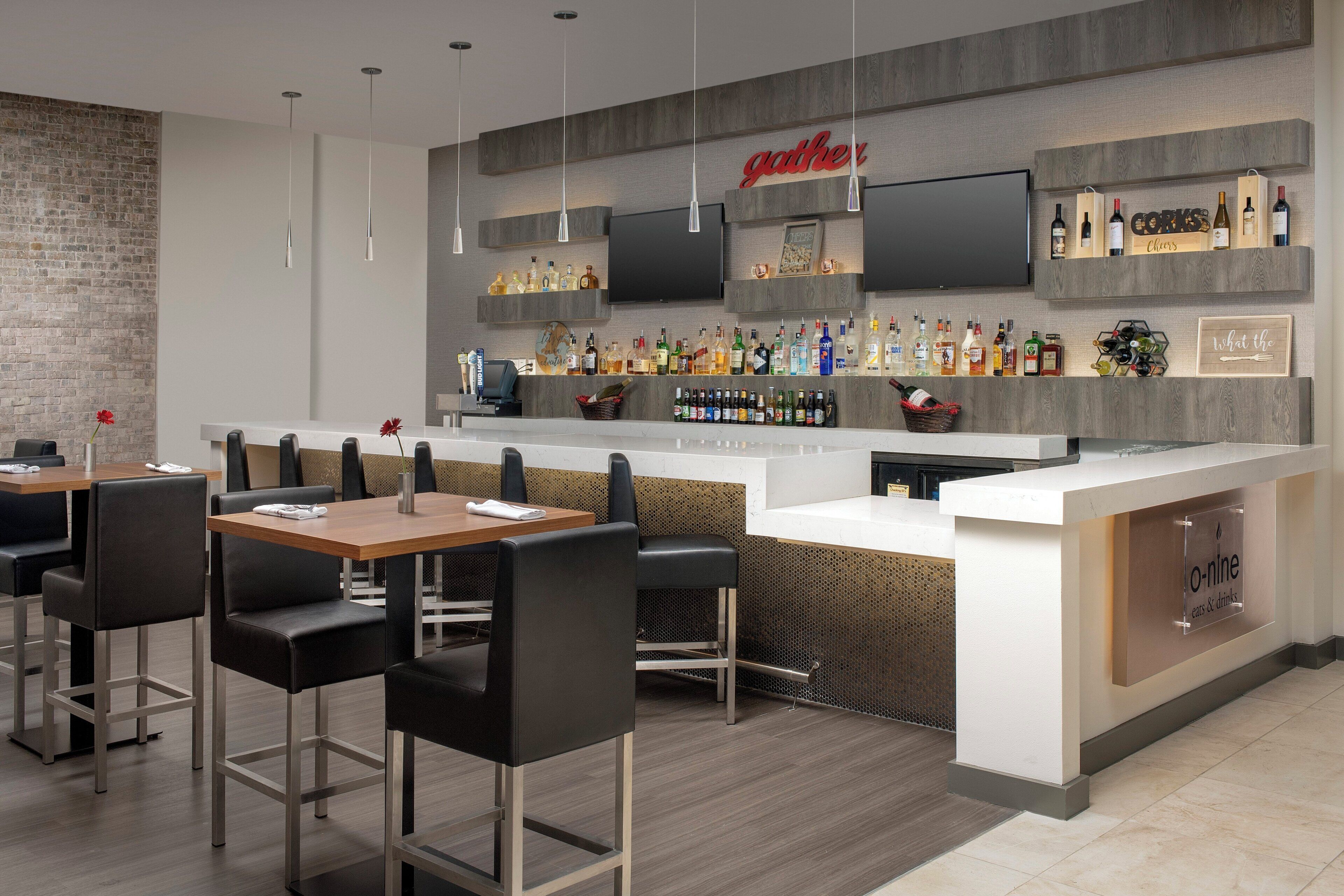 Photo - Crowne Plaza San Antonio Airport