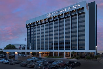 Crowne Plaza San Antonio Airport by IHG