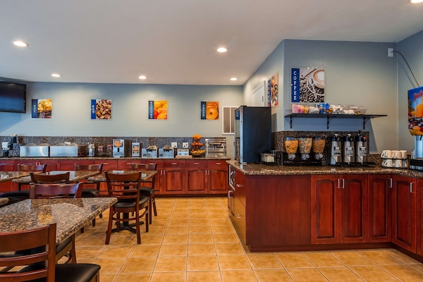 Free daily buffet breakfast