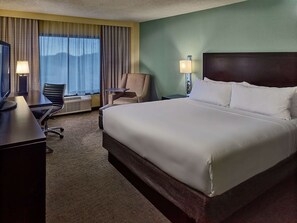 Bộ đồ giường kháng dị ứng, két bảo mật tại phòng, bàn 