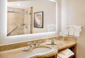 Bathroom shower - Hilton Wilmington/Christiana (Newark)